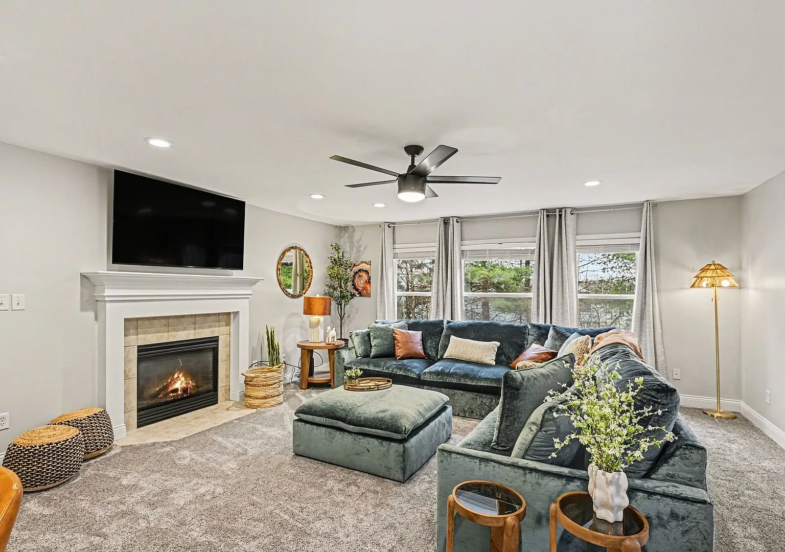 Freshly Renovated 4 Bedroom Home In Centerville OH — Photo 2