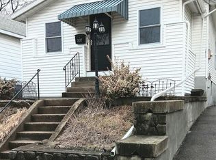 207 Edward St, Schenectady, NY 12304