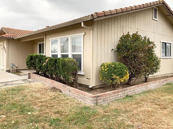 2nd image of 1244 Sterling Pl