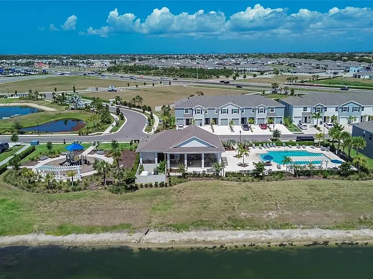 331 Mangrove Shade Cir — Photo 27