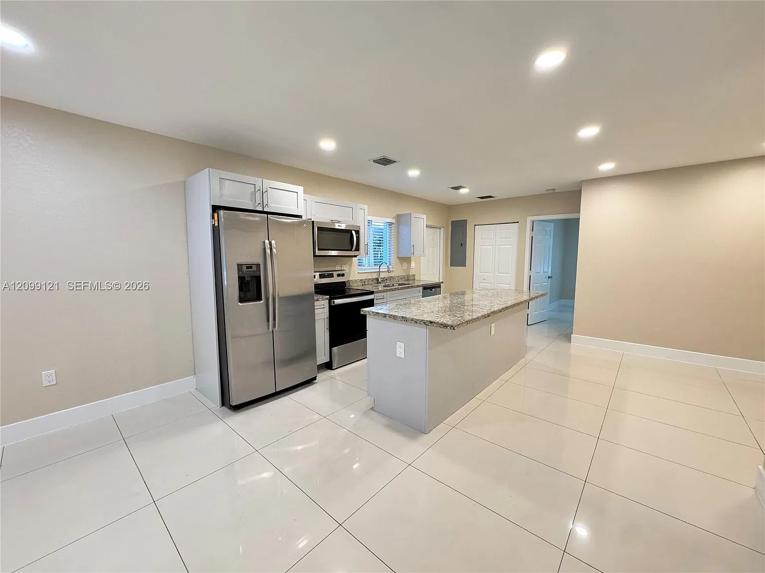 1770 NW 55th St — Photo 4