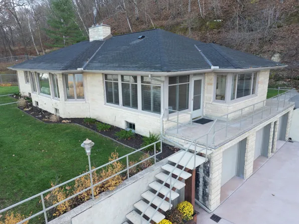 41415 Big Trout Dr, Winona, MN 55987