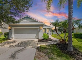 4946 Newport News Cir, Bradenton, FL 34211