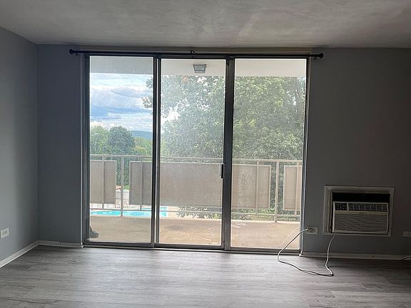 2nd image of 1800 Jefferson Park Ave APT 410