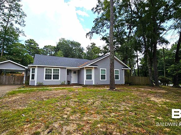 2nd image of 406 Ridgewood Dr