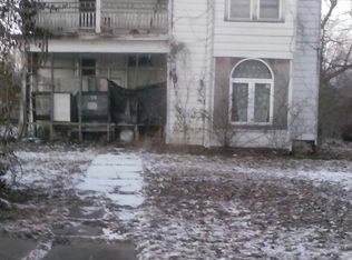 604 W 5th St, Holden, MO 64040