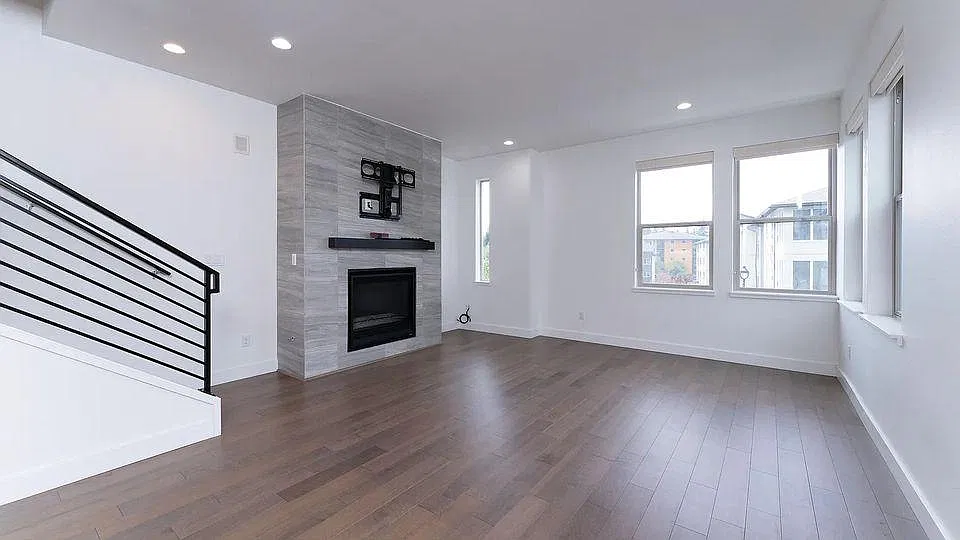 6615 135th Ct SE — Photo 3