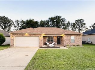 35 Green Apple Dr, Ward, AR 72176