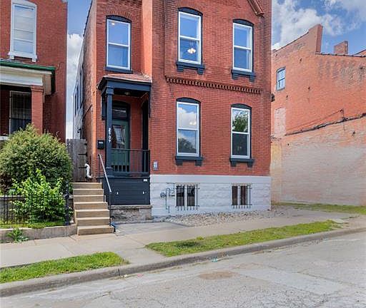5th image of 2909 McNair Ave