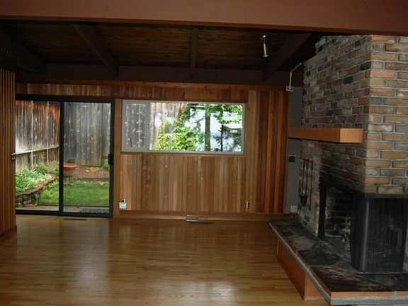 5th image of 218 Highland Dr