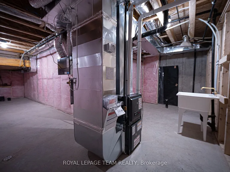 807 Mochi Cir — Photo 32