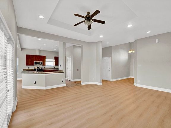 3rd image of 5395 Kyla Cir