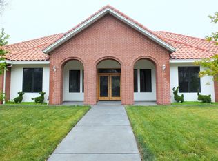 9520 Fair Oaks Blvd, Fair Oaks, CA 95628