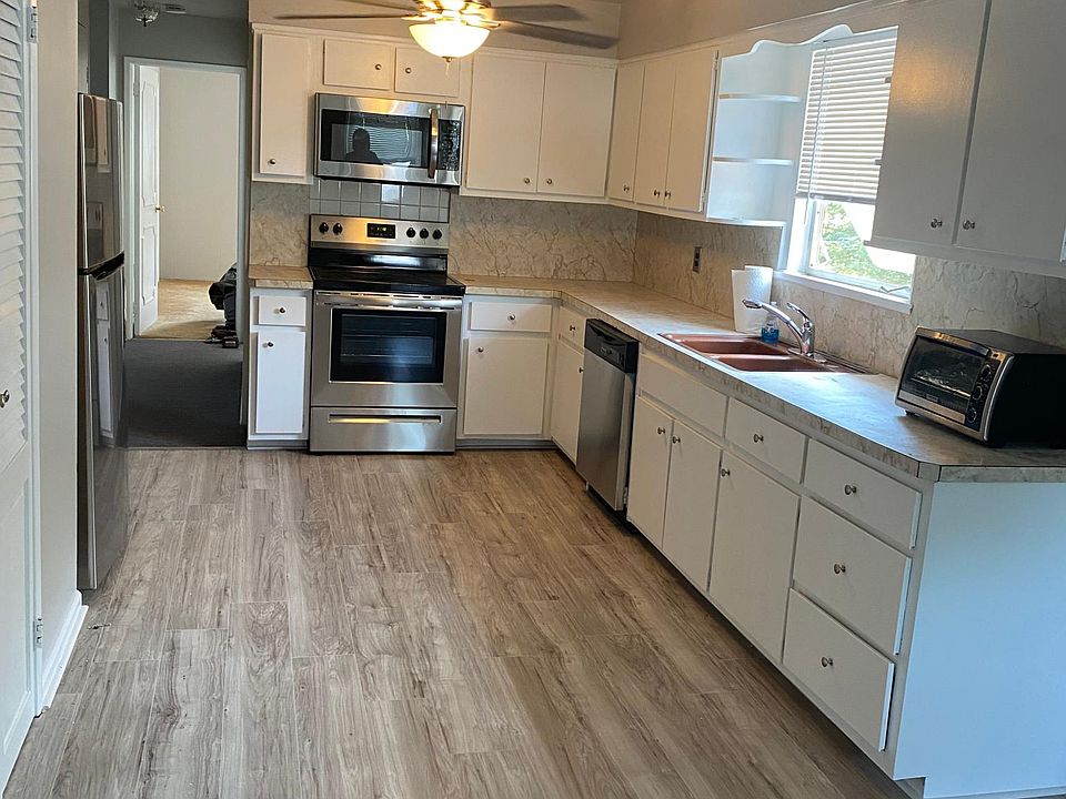 1st image of 63 Belmont Cir #1