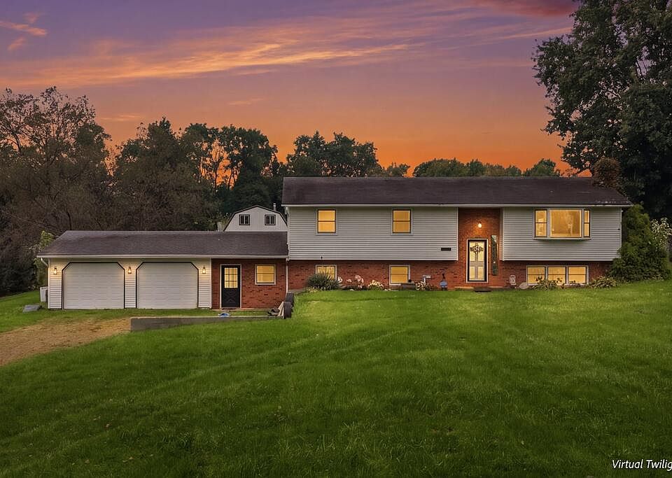 1st image of 2638 Berry Rd