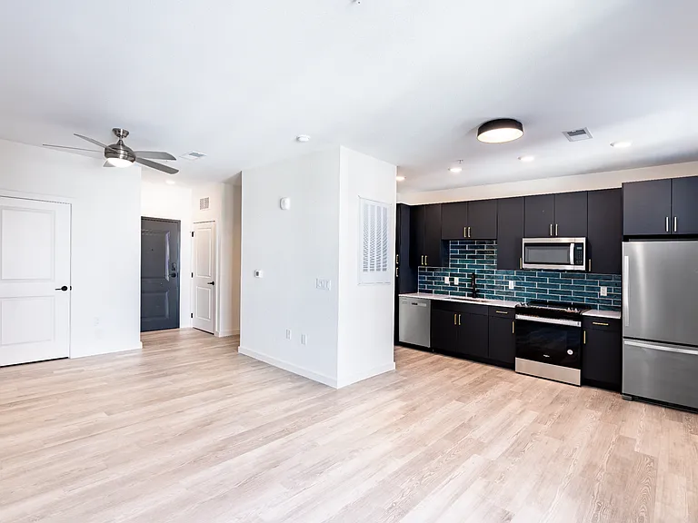 The Centro Apartments — Photo 80