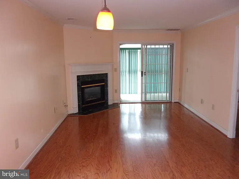 6916 Fairfax Dr #218 — Photo 6