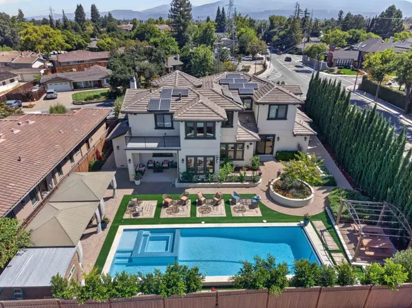 903 Dry Creek Rd, San Jose, CA 95008