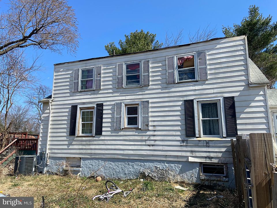 2nd image of 8628 Central Ave