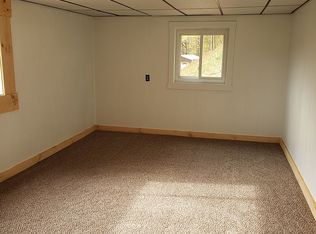 2570 Lakeview Rd, Confluence, PA 15424