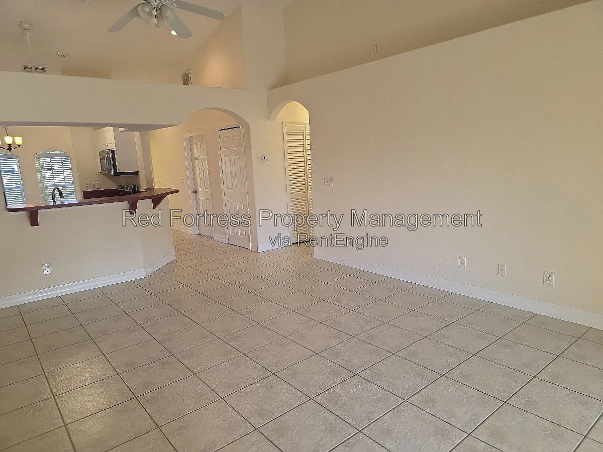 2 bed, 2.0 bath, $1,999 — Photo 3