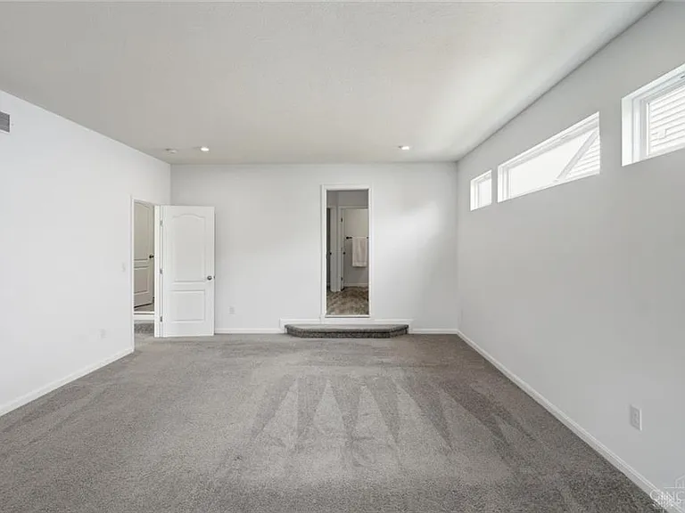5283 Greenview Ln — Photo 19