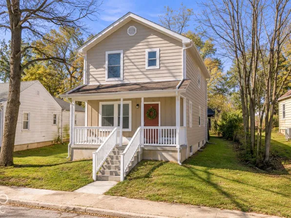 1609 Columbus St, New Castle, IN 47362