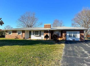 203 Millbrooke Dr UNIT B, Hopkinsville, KY 42240