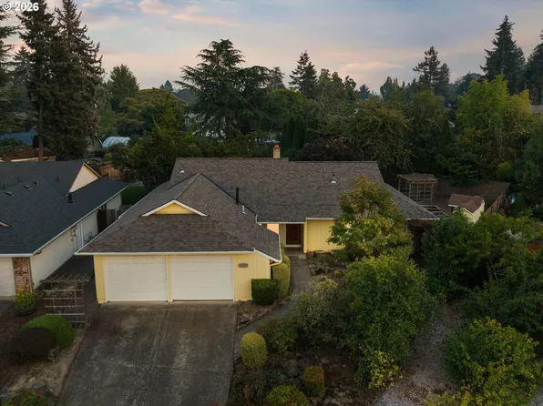 19330 SW Clarion Ct, Aloha, OR 97003