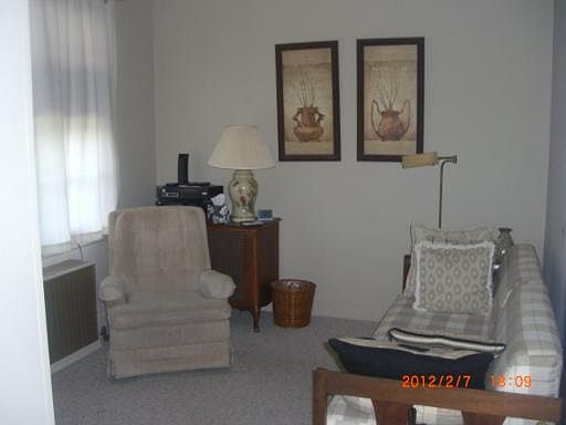 3rd image of 2947 Meadowlark Ln