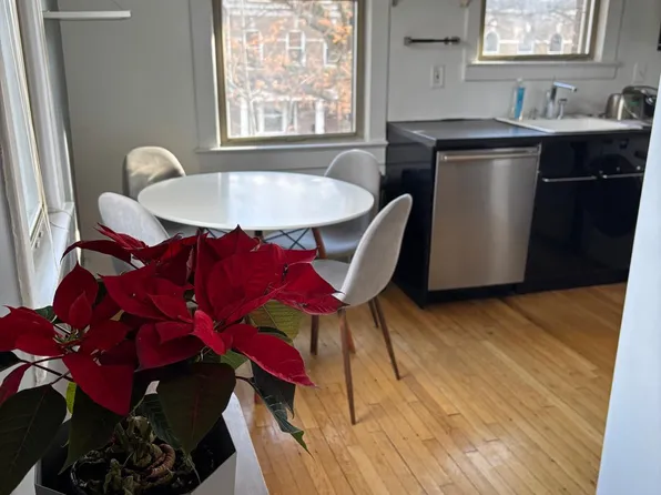 1725 Lanier Pl NW APT 31A, Washington, DC 20009