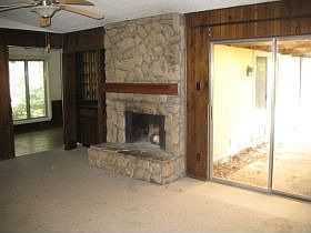 2nd image of 1614 Goliad Dr