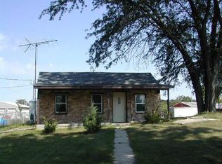 622 E Clay St, Whitewater, WI 53190