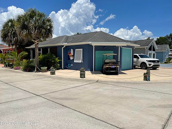 2nd image of 2531 Frontier Dr #315