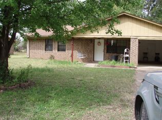 411 S Ellen Dr, Ashdown, AR 71822
