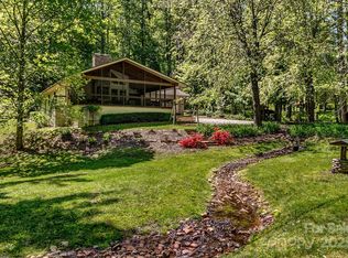 385 N Fork Rd, Black Mountain, NC 28711