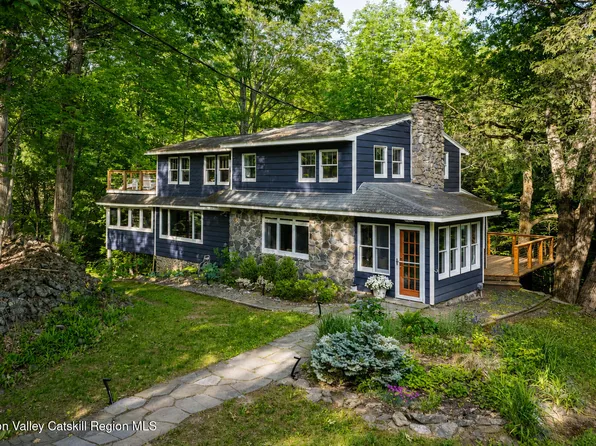 22 Old Mill Road, Stephentown, NY 12169