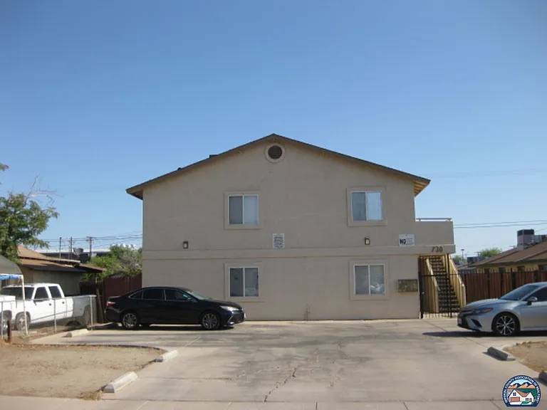 730 E Hwy #E — Photo 1