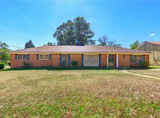 2811 Oak St, Tuscaloosa, AL 35401