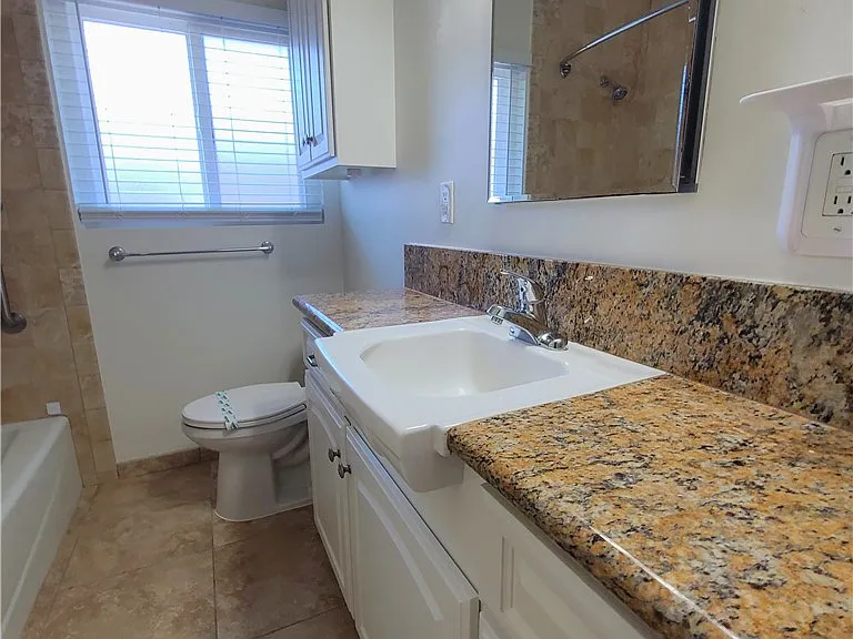 617 Pine Ave — Photo 11