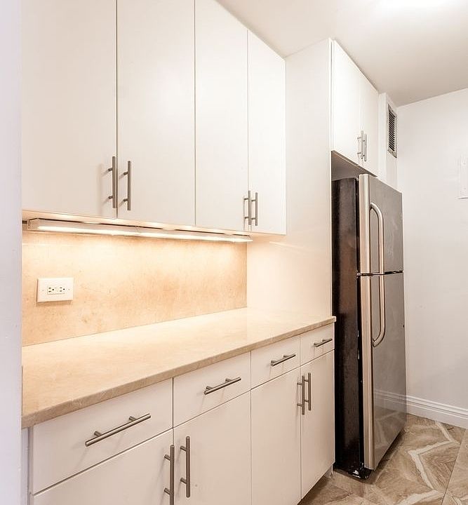 1st image of 201 E 87th St APT 8P