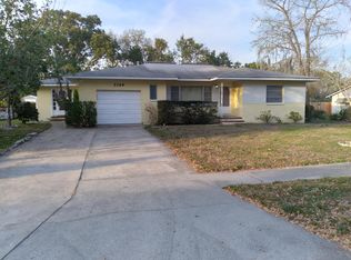 2269 Eastland Rd, Mount Dora, FL 32757