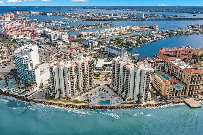 450 S Gulfview Blvd #1405 — Photo 4