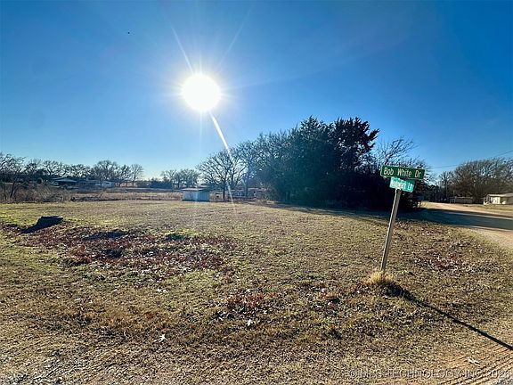 5th image of 0 Meadowlark Ln