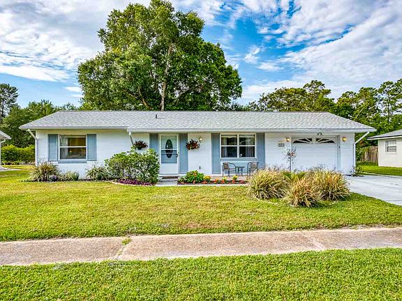 2nd image of 365 Altara Dr