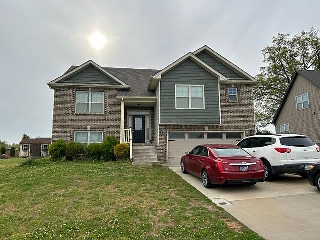 1st image of 228 Ivy Bend Cir