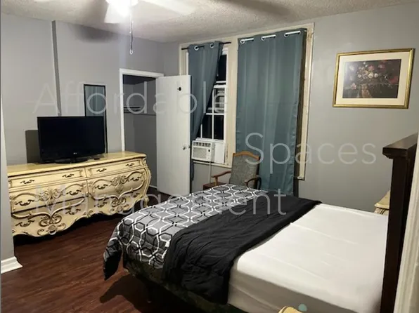 160 Lamar St, Macon, GA 31204