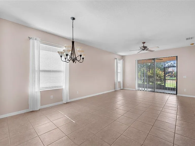 107 Shell Falls Dr — Photo 11