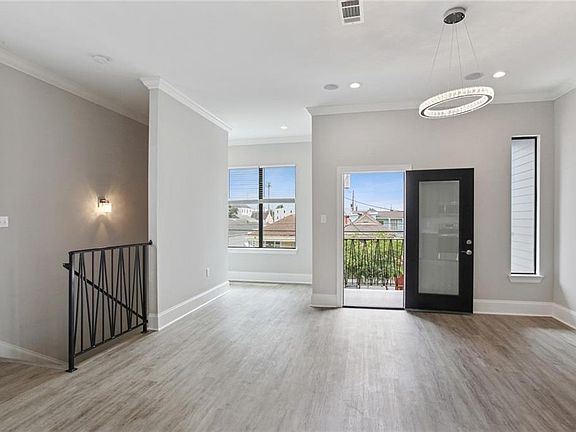 2nd image of 2641 43rd St