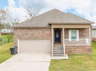41114 E Don Lou Rd, Gonzales, LA 70737